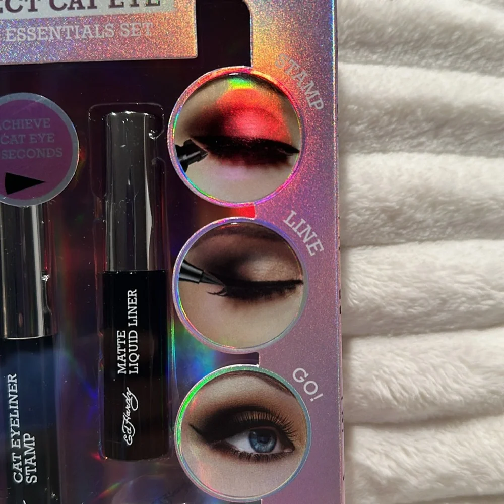 Ed Hardy 6 Piece Eyeliner Essential Set. The Perfect Cat Eye.